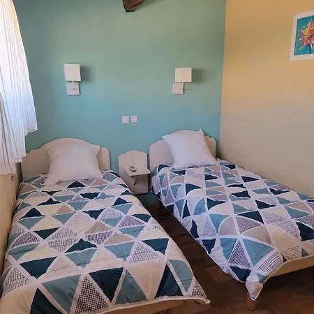 Maisonnette Clim Piscine Parking St Cyprien *