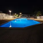 Maisonnette Clim Piscine Parking St Cyprien *