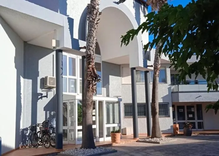 Maisonnette Clim Piscine Parking St Cyprien * Saint-Cyprien (Pyrenees-Orientales)